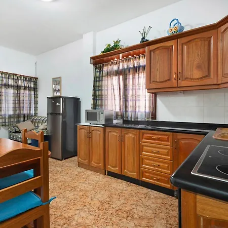 Beautiful Casa Paula Playa De Maretasfirst Line Santa Cruz de Tenerife