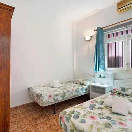 Holiday home Beautiful Casa Paula Playa De Maretasfirst Line